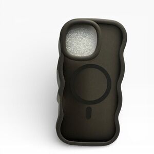 iPhone 16 Pro Max Black Wavy Designed Phone Case